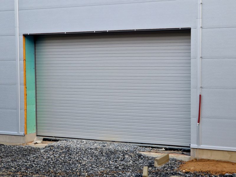 Garage Repair detail